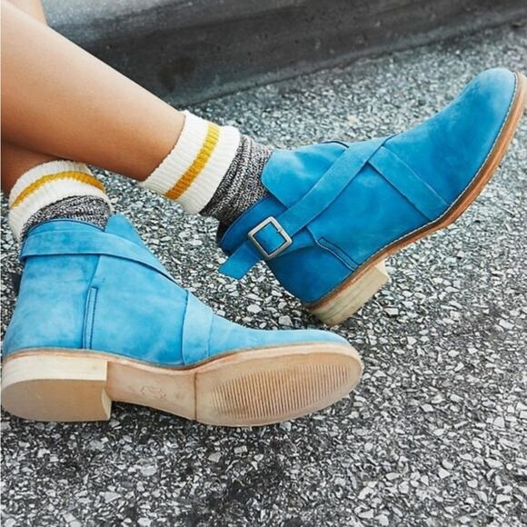 Free People Las Palmas Blue Distressed Leather Ankle Boots 37 Boho Chic Rustic - Picture 1 of 11